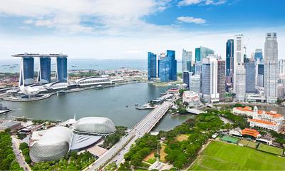 厳しいルールで国を守るシンガポール